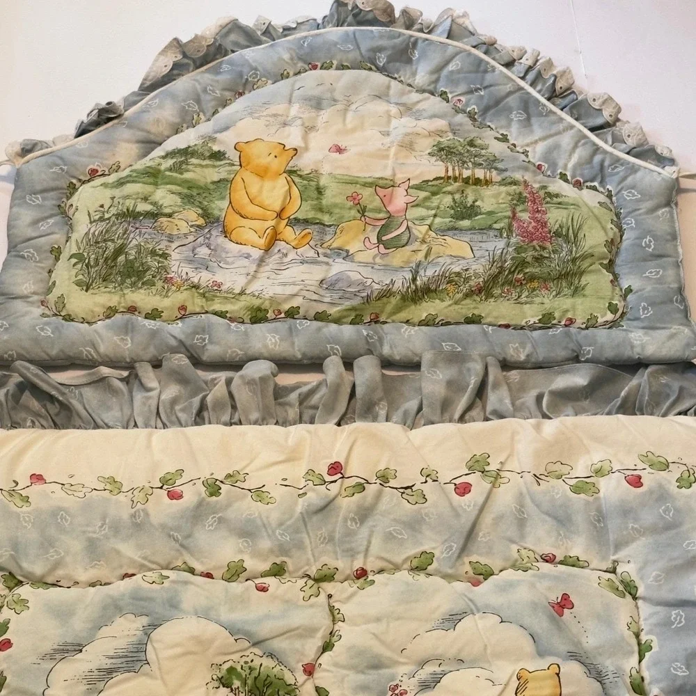 Vtg 1999 Classic‎ Winnie the Pooh Red Calliope Baby Bedding Comforter Set